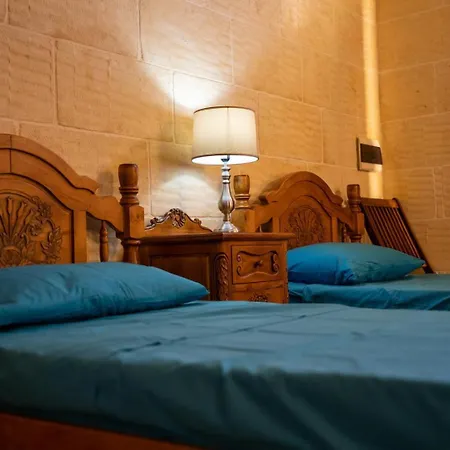 4 Bedroom With Private Pool