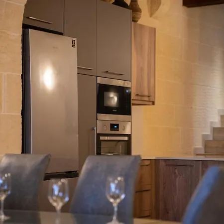 4 Bedroom With Private Pool * Gharb (Gozo)