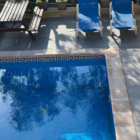 Ferienhaus 4 Bedroom With Private Pool