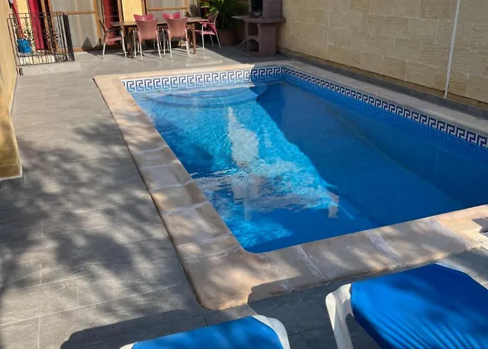 4 Bedroom With Private Pool Σπίτι διακοπών